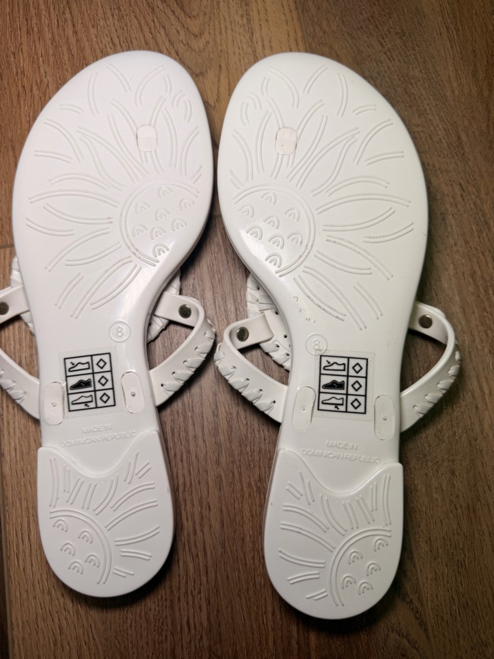 Jack Rogers Georgica Jelly Sandals White 8 NEW Waterproof Medallion Flip Flops - Picture 8 of 12